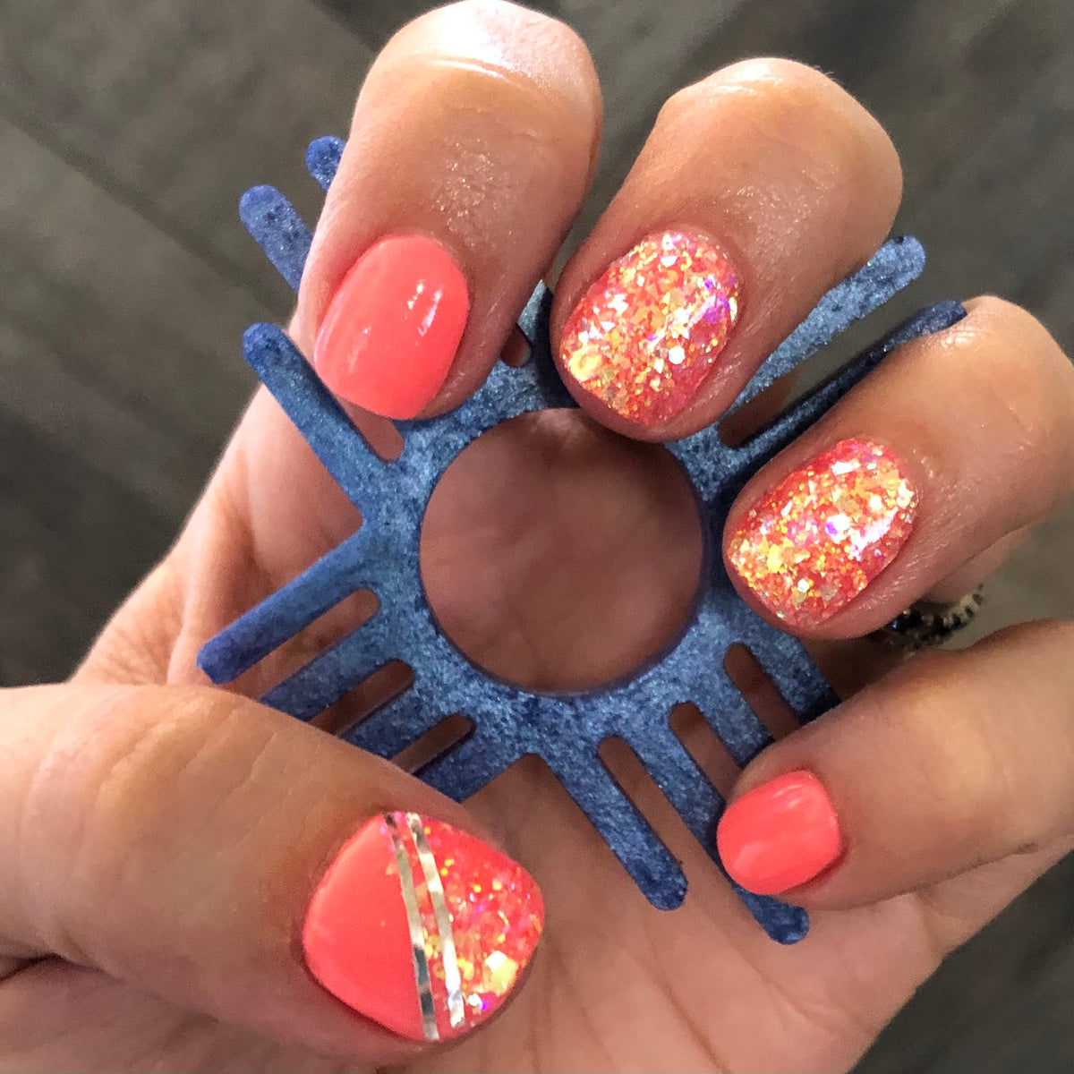 2025 Dip Powder Nails: Neon Coral Magic